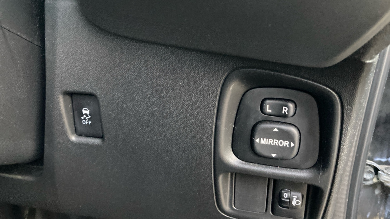 Toyota Aygo 1.0 VVT-i X-Plore 5dr Petrol Hatchback